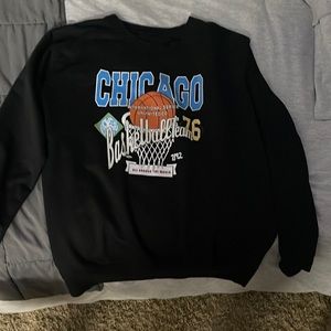 Black vintage long sleeve/sweater